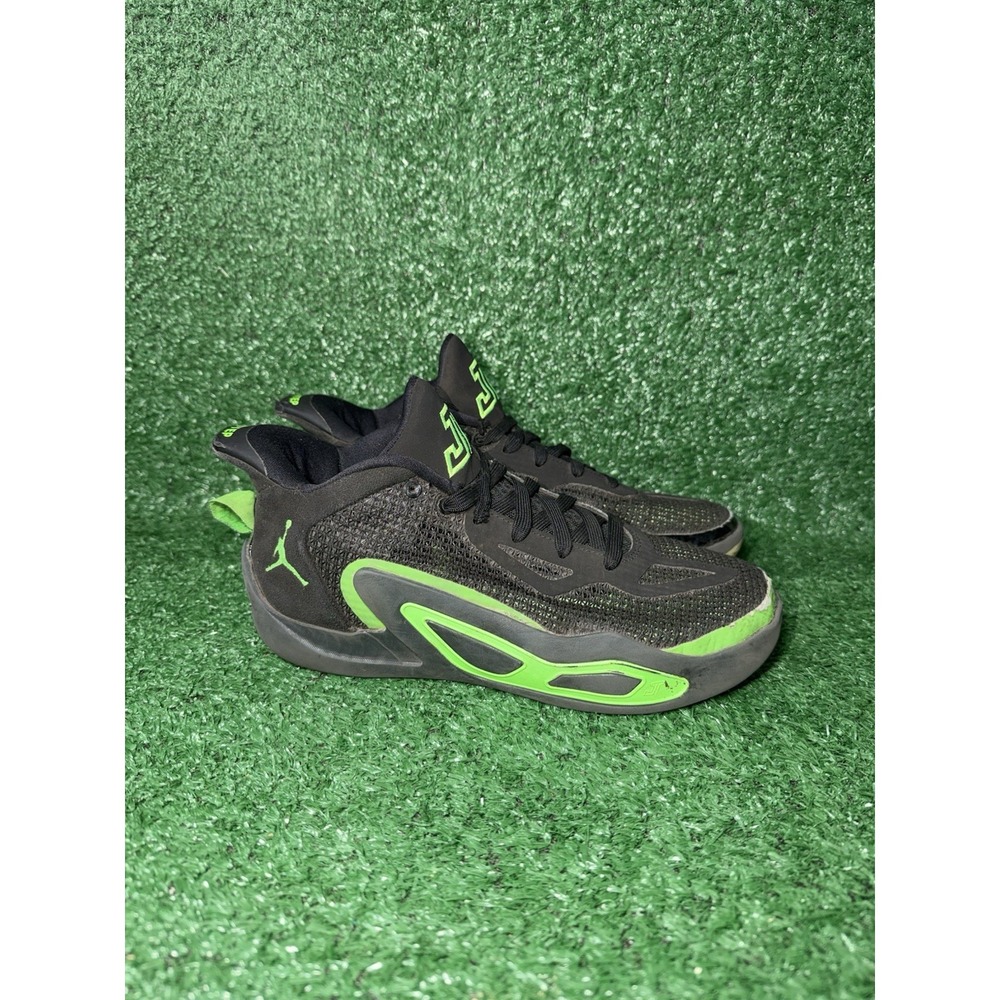 Nike Air Jordan Tatum 1 Boys Size 5Y Black Green Basketball Shoes DX5359-003
